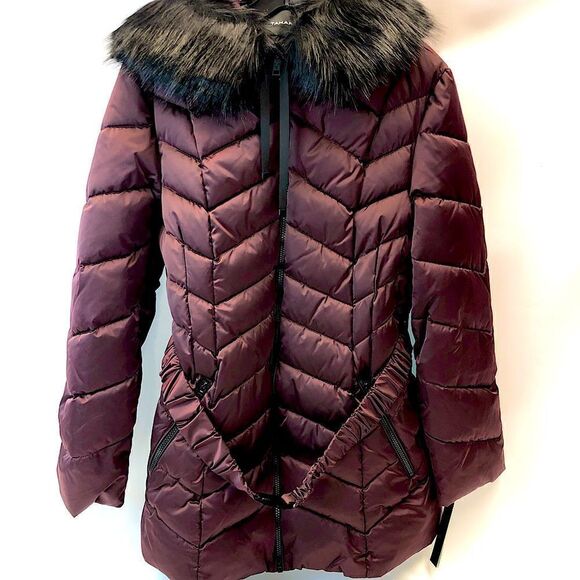 Tahari Women's Heavy Weight Puffer Coat with Faux Fur Hood in Merlot Size XL NWT - Picture 4 of 12